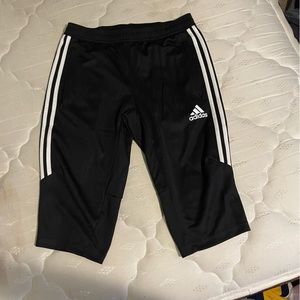Men’s adidas Tiro 3/4 shorts